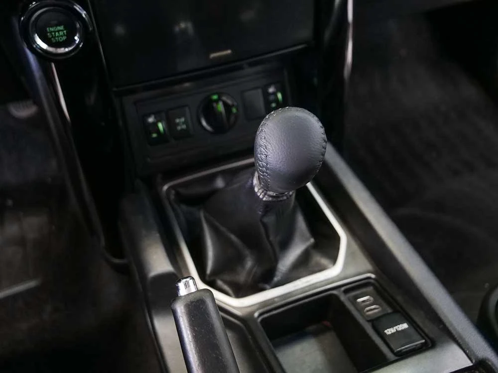 Toyota-LAND CRUISER PRADO 4
