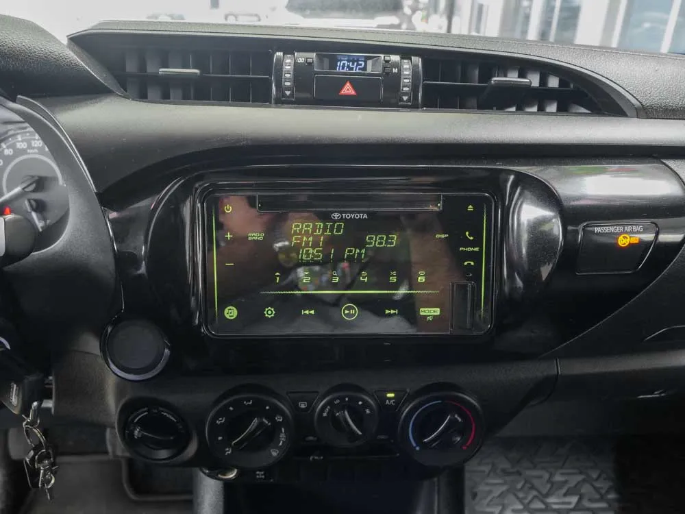 TOYOTA HILUX 4