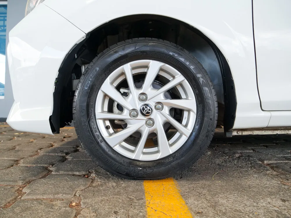 TOYOTA AGYA 8