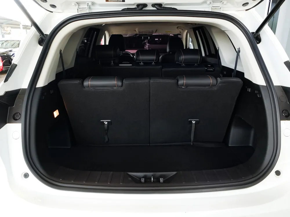 CHANGAN X7 3