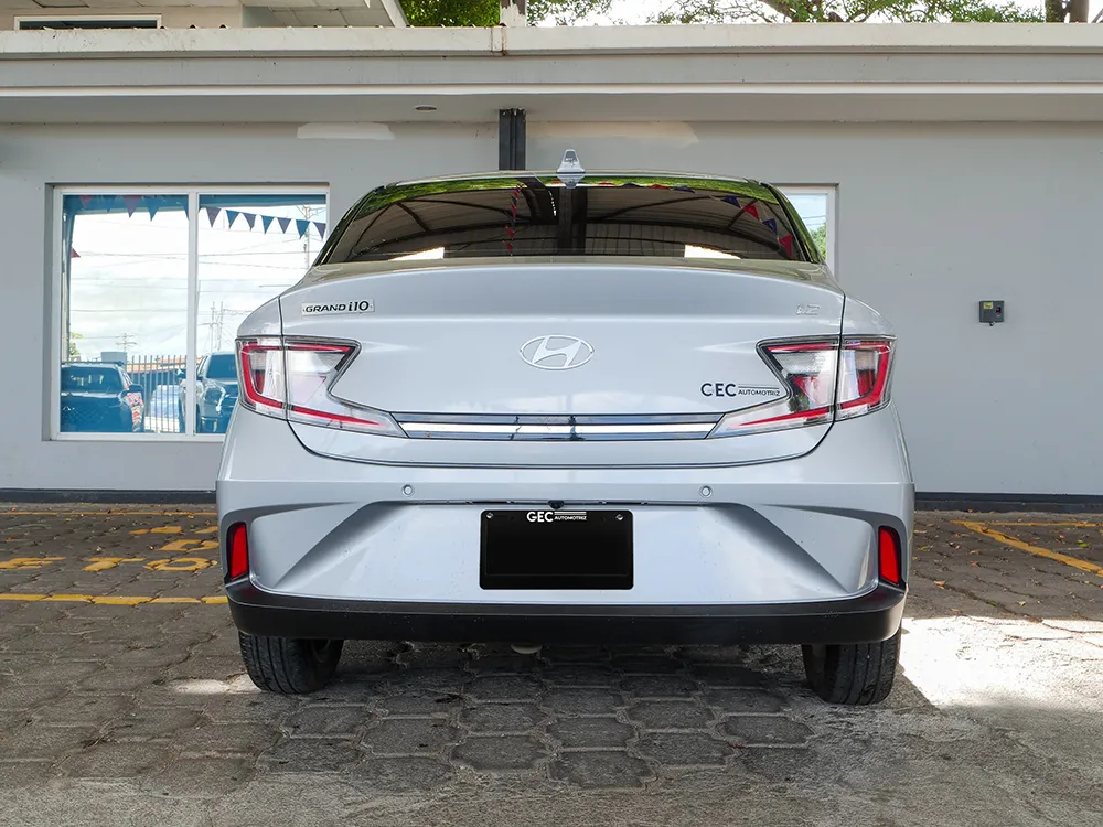 Hyundai-GRAND I10 5