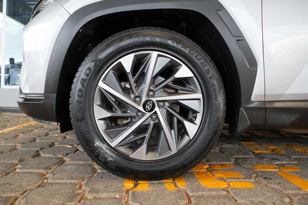 Hyundai-Tucson 7