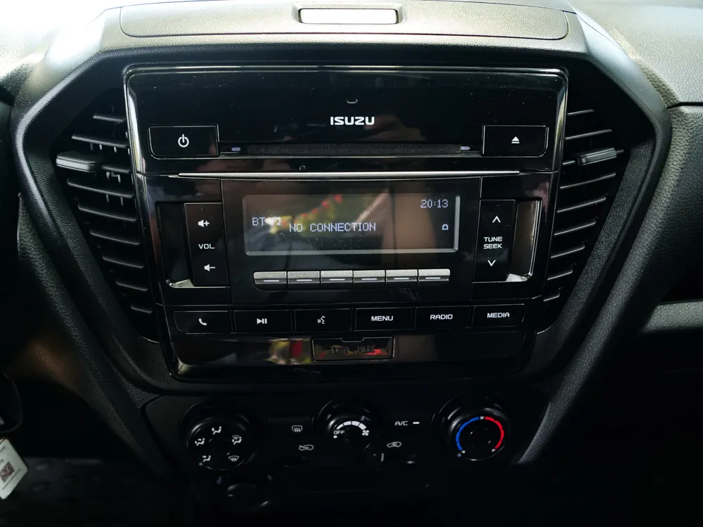 ISUZU D-MAX POWER DC 5