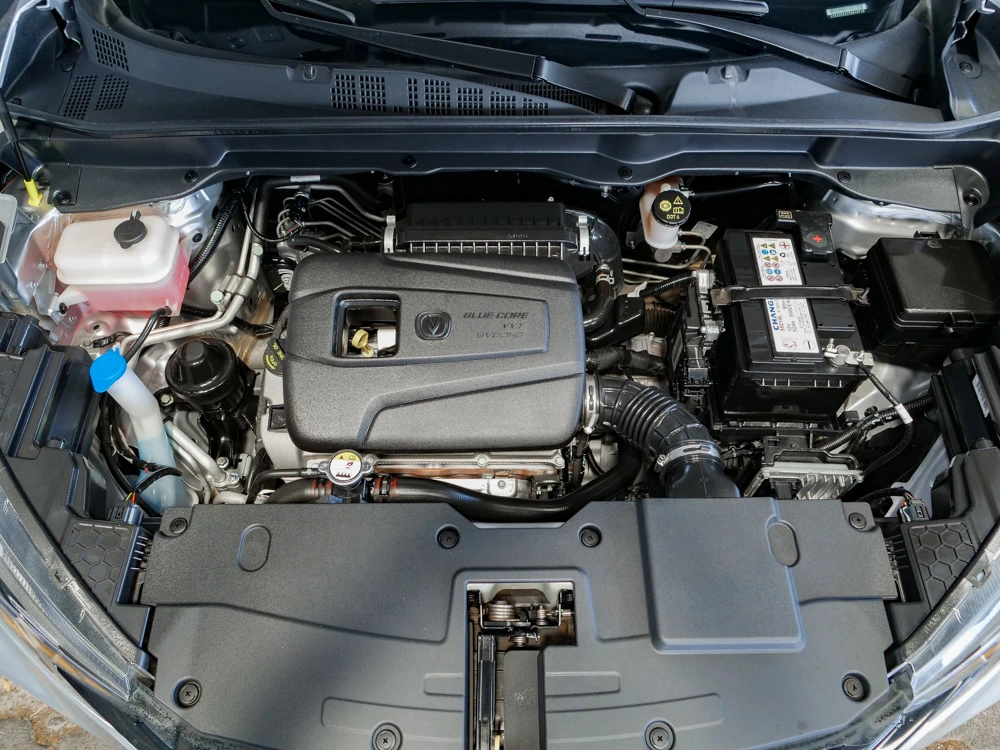 CHANGAN CS15 AT 6