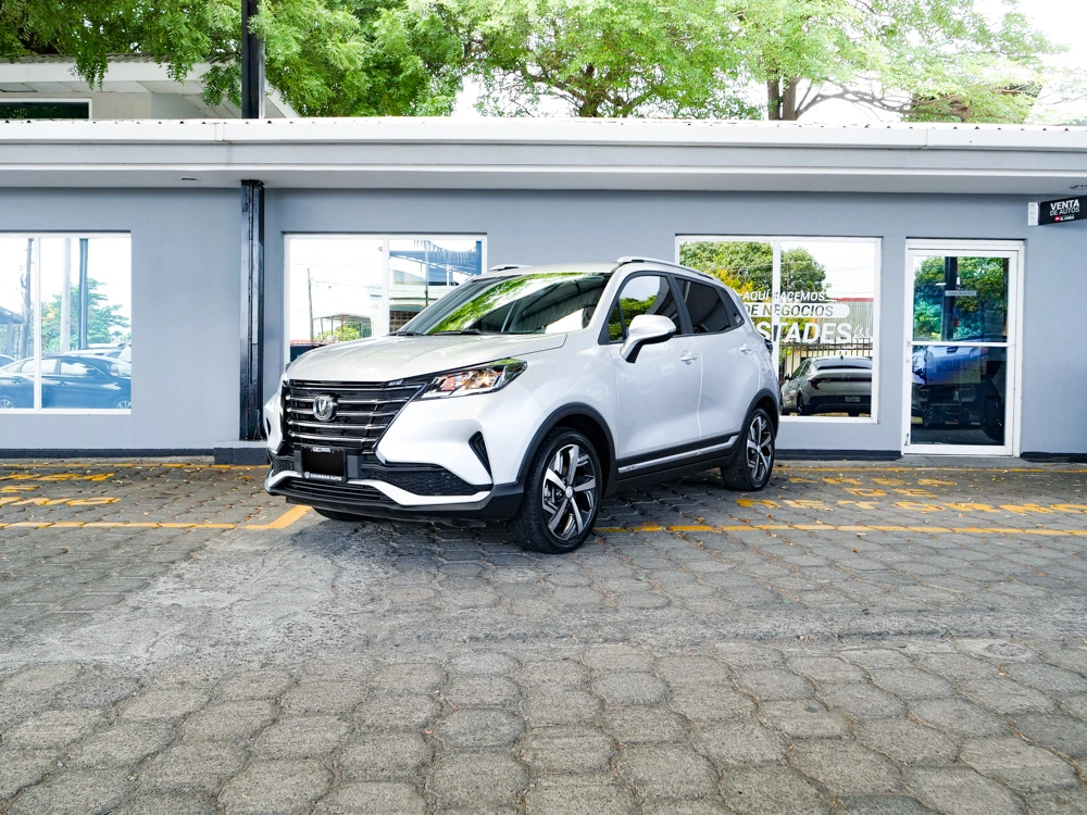 CHANGAN CS15 AT 1