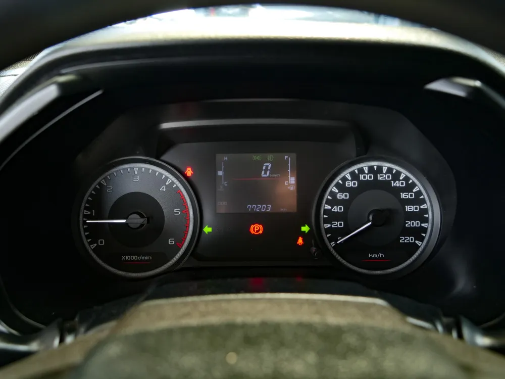 ISUZU D-MAX POWER DC 8