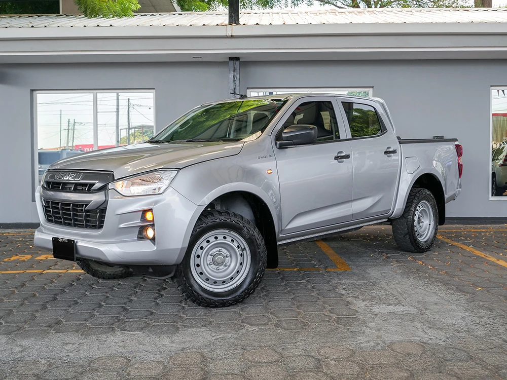 Isuzu D-MAX 1