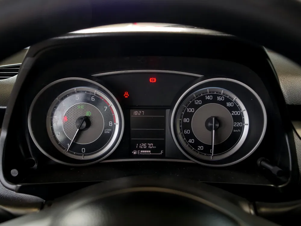 SUZUKI DZIRE 5