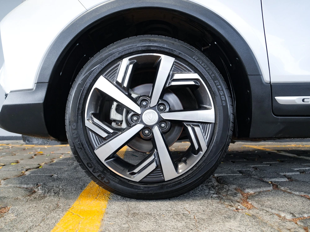 CHANGAN CS15 AT 8