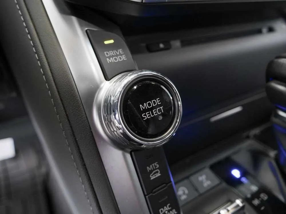 TOYOTA LAND CRUISER 3